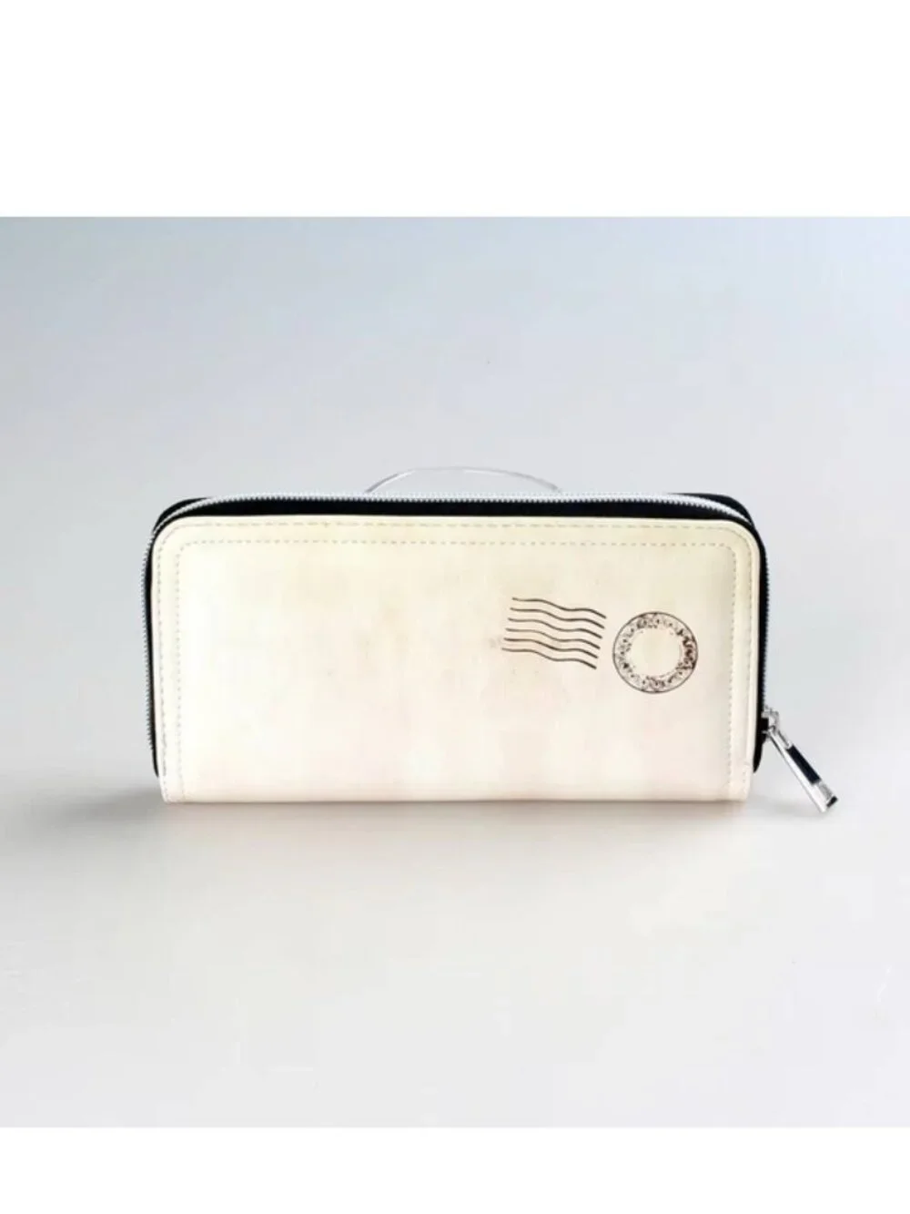 Harry Potter | Distressed Hogwarts Acceptance Letter Wallet | One Size